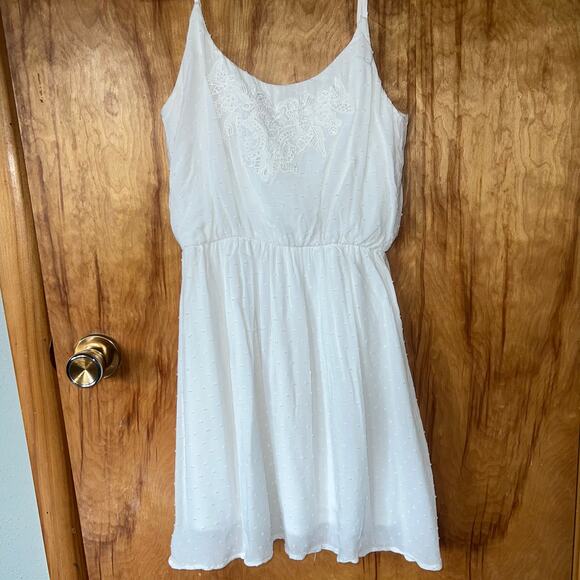 Green Soft and Sexy American Eagle Tie-Up Short Sleeve Scoop Neck Size Small - Picture 2 of 12